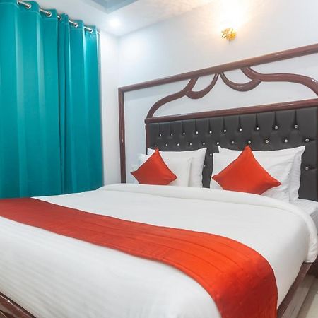 Golden Oak Bed and Breakfast Shimla Exteriör bild