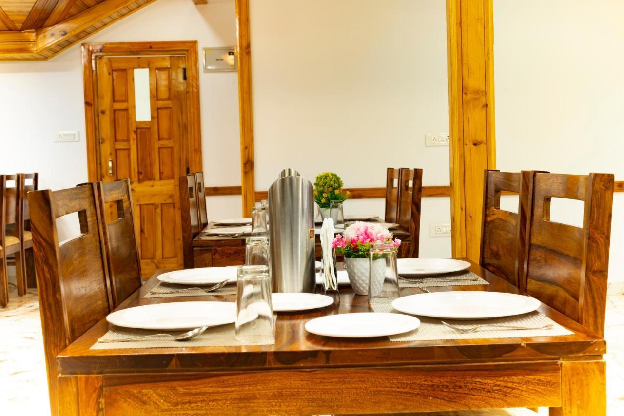 Golden Oak Bed and Breakfast Shimla Exteriör bild