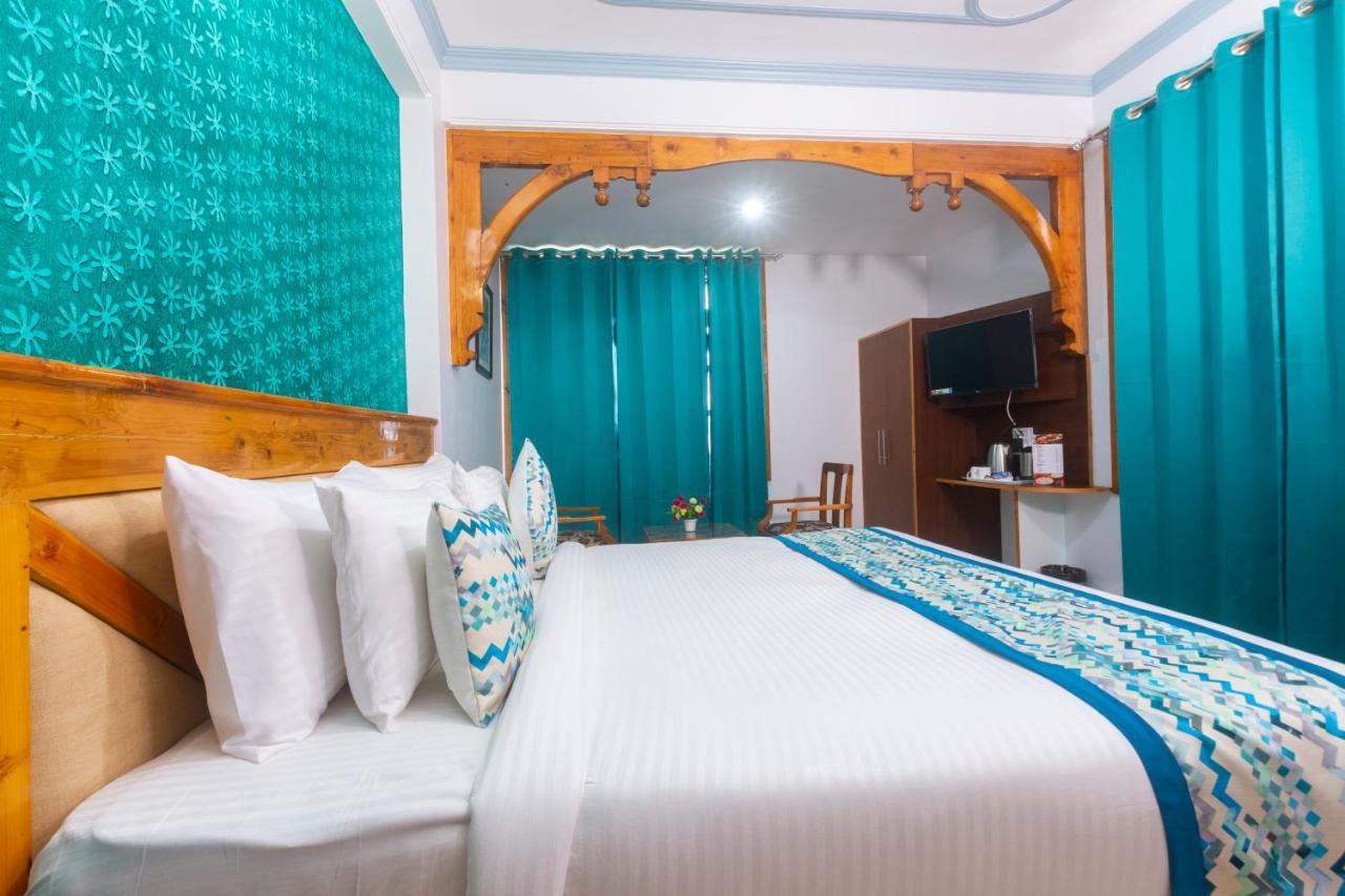Golden Oak Bed and Breakfast Shimla Exteriör bild